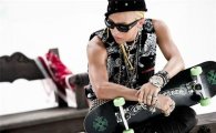 G-Dragon counts down to new music video release