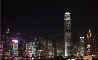 홍콩, 심야 외부 조명 끈다…"주민 불편 줄어들 것"