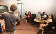 강북구, 초·중·고등학생 구청 인터넷방송국 견학 시켜 