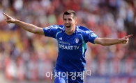 스테보, 수원과 계약 만료…3일 고별전