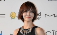 [포토]박효주 '너무 짧은 원피스'