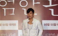 [PHOTO] Korean Film Boys Enjoy "Dangerous Liaisons" at VIP Preview