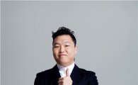 ‘호주 출국’ 싸이 “마룬파이브와의 경쟁? 참 이상한 일”