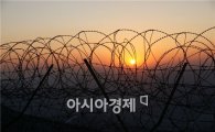 북한군 1명 GP통해 귀순(2보)