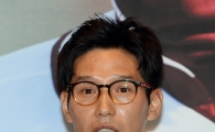 [포토] 취재진 질문에 답하는 염경엽 감독