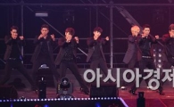 [포토]슈퍼주니어 '블랙 카리스마'