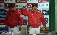 [포토] 이만수 감독의 포효 '한국시리즈가 보인다'