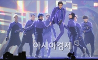 [포토]유노윤호 '날다'