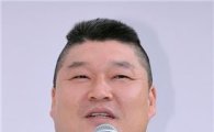 '복귀' 강호동, 라이벌 유재석과 재대결 '기대'