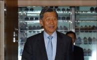 [포토]전경련 회의 참석하는 박영주 이건산업 회장