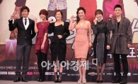 [포토]힘찬 파이팅 외치는 '오자룡이 간다' 주역들!