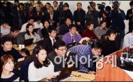 文, '박근혜 5대 거짓말' 공격 포인트로 메시지 전쟁 돌입