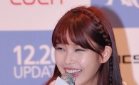 [포토]미소 짓는 아이유
