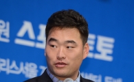 [포토] 올해의 재기상 김진우 '도와주신 분들께 감사'