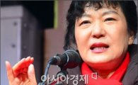 朴 "15년간 공약 준비, 실천만 남았다"…D-1 유세 시작