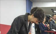 [포토]대국민 인사하는 박근혜 당선인
