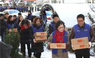 정지선 현대百그룹 회장, 새해 첫 업무 ‘사랑의 쌀 나눔’ 봉사활동 