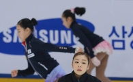 [포토] 김연아 '몸 풀어볼까'