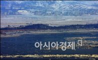 [포토]자욱한 안개 속 북한