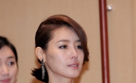 [포토]김성령, 파격적인 드레스