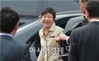[박근혜 시대]6개의 '신기록 대통령', 국정 허들 앞에 서다