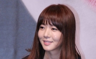 [포토]'가시꽃' 정지윤, 가리기 바빠!