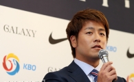 [포토] 각오 밝히는 강민호