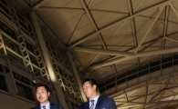 [포토] '석민이 던지고 대호가 때리고'