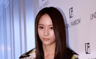 [포토]크리스탈, 흰색 셔츠만 입었을 뿐인데…