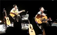 소극장 콘서트 나선 '홍경민' 관객과 하나가 되다