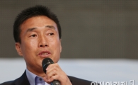 [포토] 각오 밝히는 전남 하석주 감독 '골을 넣을 수 있으면 김병지도 공격에 투입!'