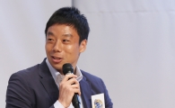 [포토] 질문에 답하는 경찰축구단 염기훈
