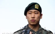 [포토] 이근호 '대한민국 이등병의 힘을 보여드리겠습니다'