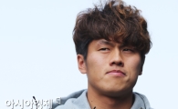 [포토] 정인환 '카타르전 무실점을 위해'