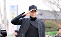 [포토]세븐, '충성 입대를 명 받았습니다'