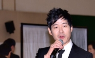 [포토]유준상 '내 매력에 빠져 봐'
