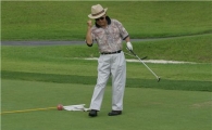 [김맹녕의 골프영어산책] "그린에서 춤을 춘다고?"