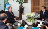 [포토]박준영 전남지사, 라르스 다니엘손 주한 스웨덴 대사 와 환담