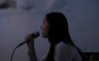 김연아, 고교 시절 노래방 영상 포착 '가수 뺨치는 노래실력' 