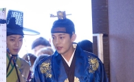[포토]유아인 '왕의 위엄'