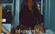 [포토]구급차에 타고 법원 빠져나가는 김승연 회장