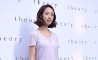 [포토]김민정, 셔츠 하나 입었을뿐인데…