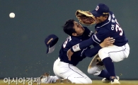 [포토] 손시헌-이종욱 충돌