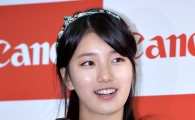 [포토]'수지를 담아주세요'