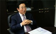[CEO생생토크]에드워드 김 뉴프라이드 회장 "올해 매출 1억달러 넘을 것"
