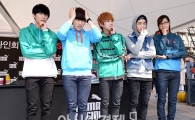 [포토]고뇌에 빠진 B1A4(?) 