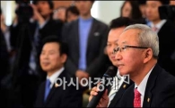 [포토]모두발언 하는 현오석 부총리
