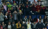 [포토] 울산 모비스 '홈에서 짜릿한 우승 만끽'