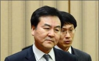[포토]입장하는 신제윤 금융위원장