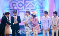 [포토]인피니트 '되찾은 1위(?)'